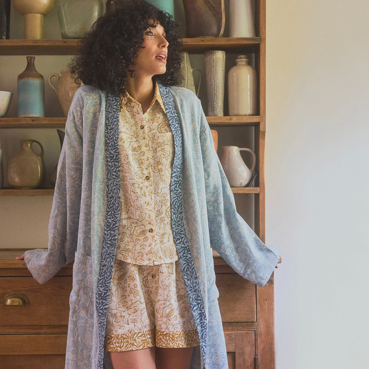 River Wandle Middlemore Linen Robe