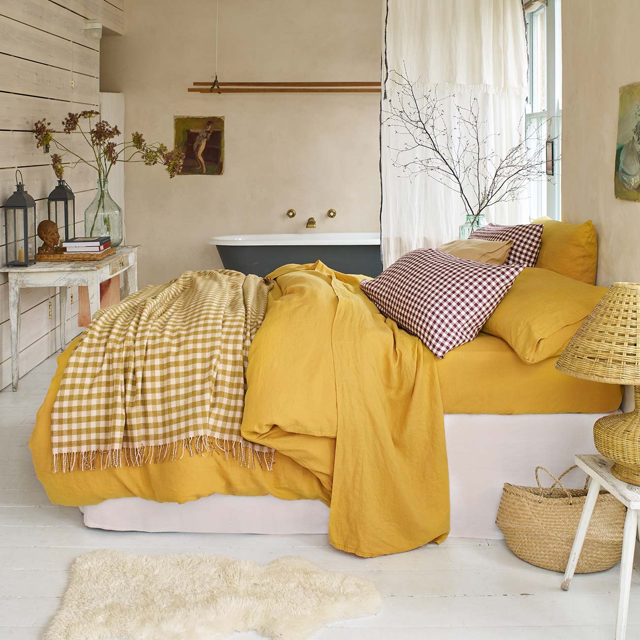 Honey, Sandstone and Berry Gingham Linen Bedding